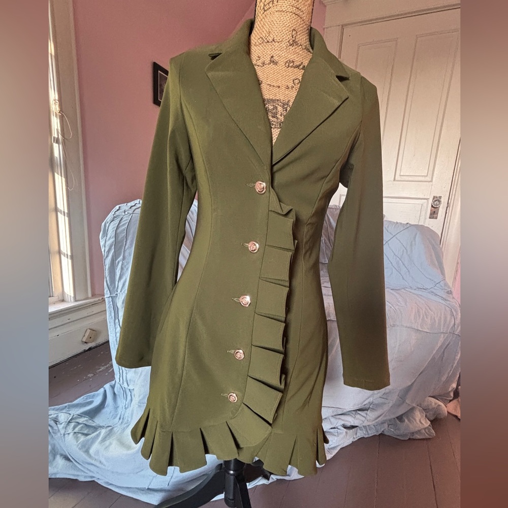 Olive Green Pleated Long Coat